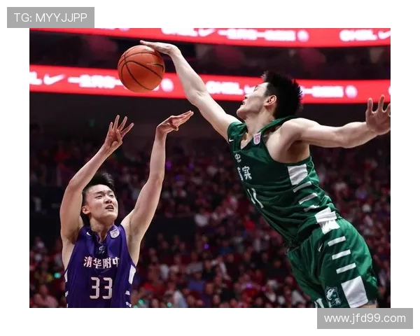 2012年CBA季后赛广东队与山东队激战回顾与精彩瞬间分析